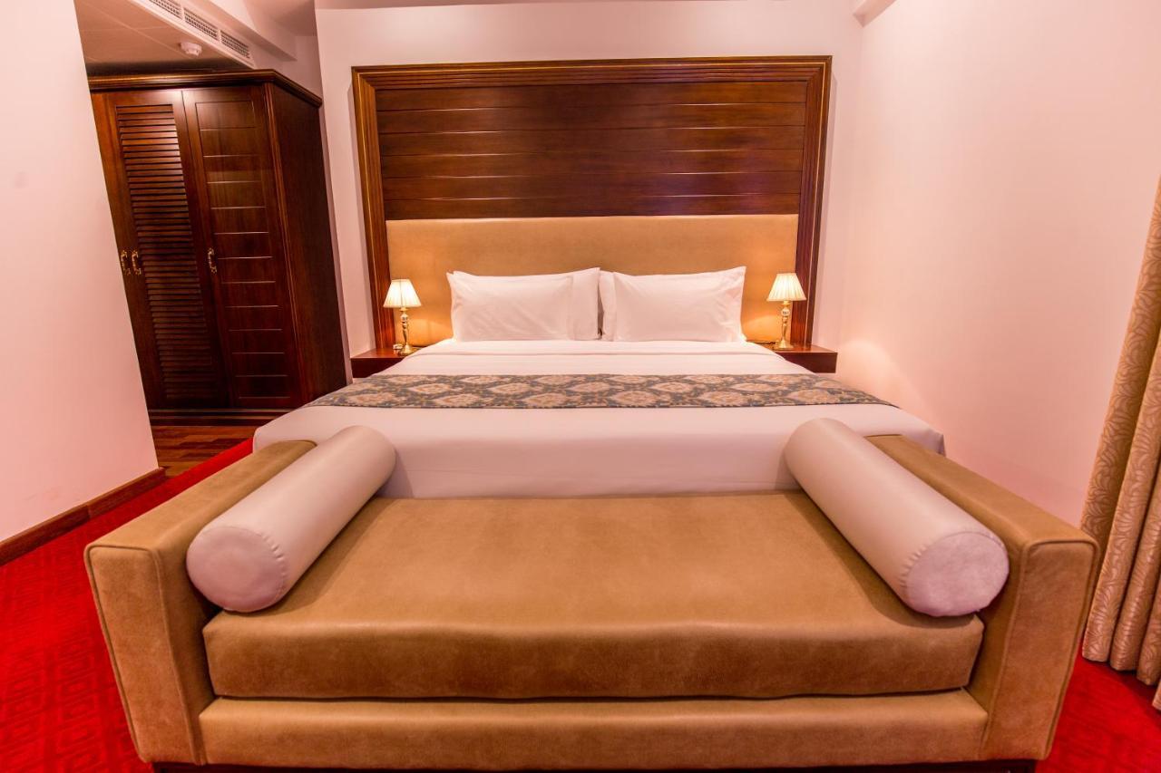 Trillium Boutique City Hotel Colombo Esterno foto