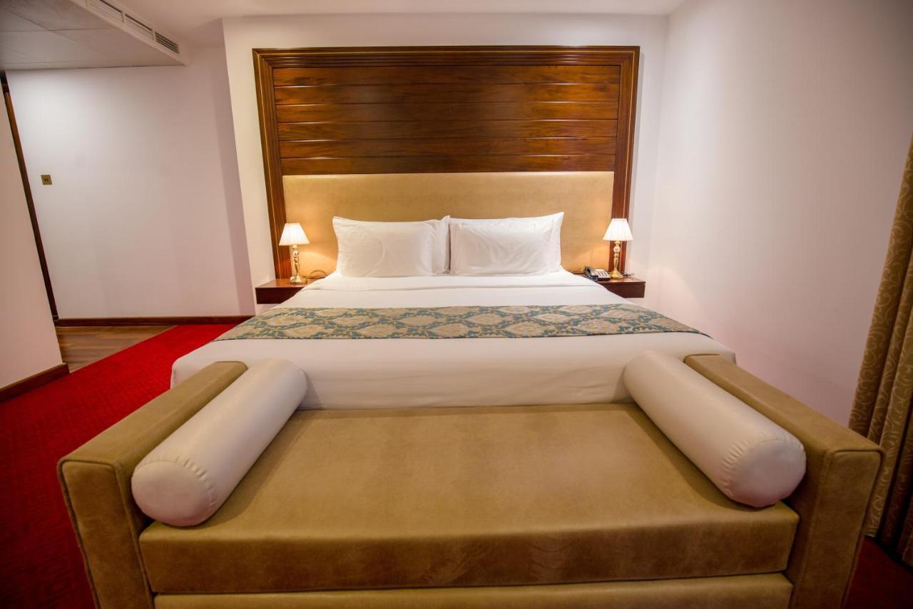 Trillium Boutique City Hotel Colombo Esterno foto